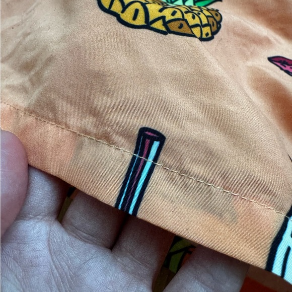 SHEIN FUN PRINTS ORANGE SWIM SHORTS - L - Picture 5 of 12